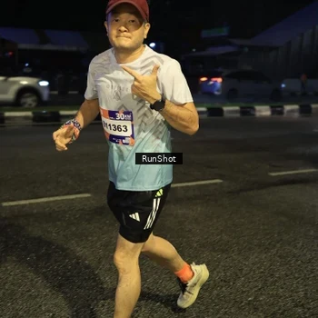 Runner Photo 7895548
