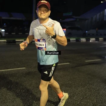 Runner Photo 7895549