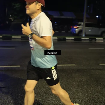 Runner Photo 7895553