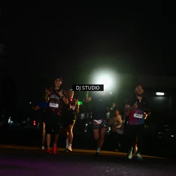 Runner Photo 7895558