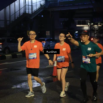 Runner Photo 7895565