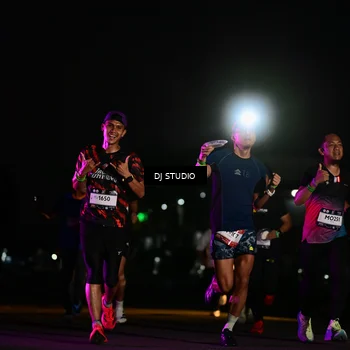 Runner Photo 7895574