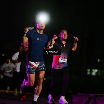 Runner Photo 7895585