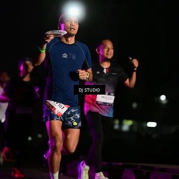 Runner Photo 7895591