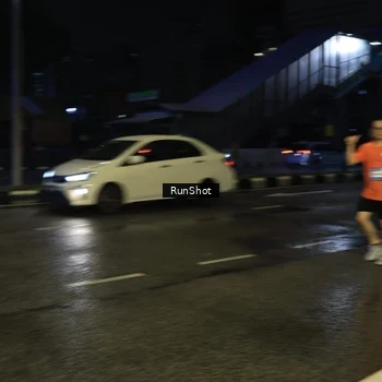 Runner Photo 7895592