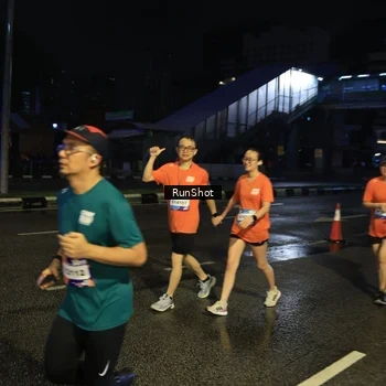 Runner Photo 7895606