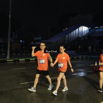 Runner Photo 7895618