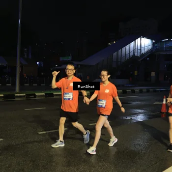 Runner Photo 7895619
