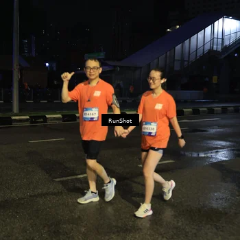 Runner Photo 7895624