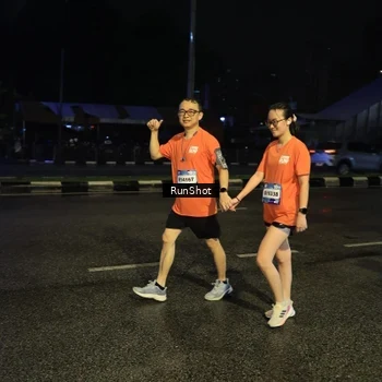Runner Photo 7895643