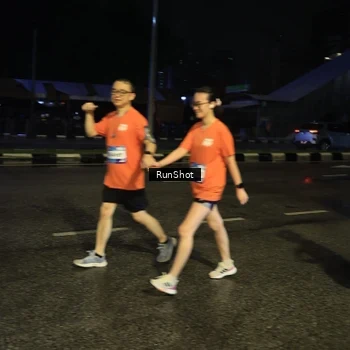 Runner Photo 7895648
