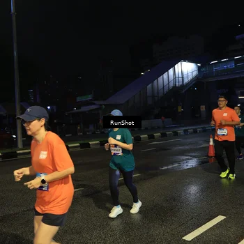 Runner Photo 7895664