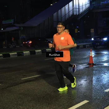 Runner Photo 7895682