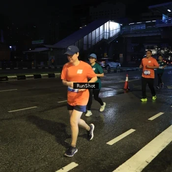 Runner Photo 7895691