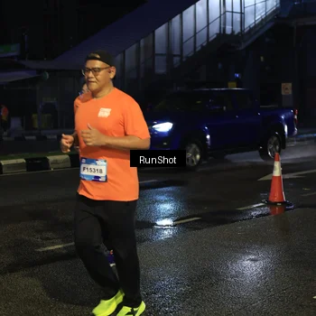 Runner Photo 7895694