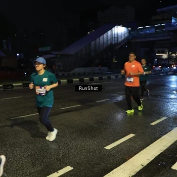 Runner Photo 7895698