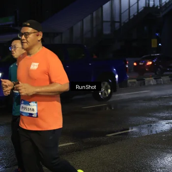 Runner Photo 7895700
