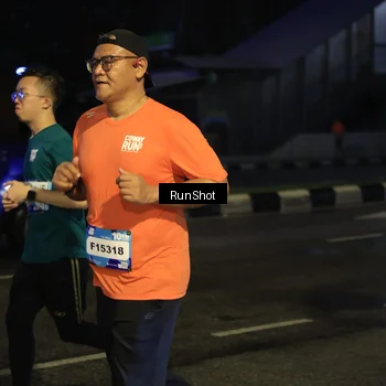 Runner Photo 7895708