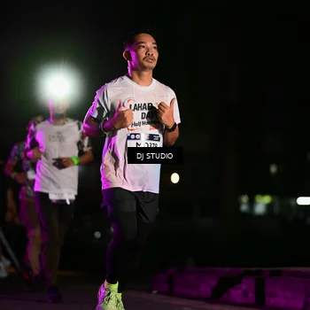Runner Photo 7895729