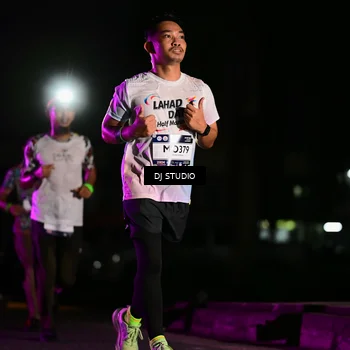 Runner Photo 7895731