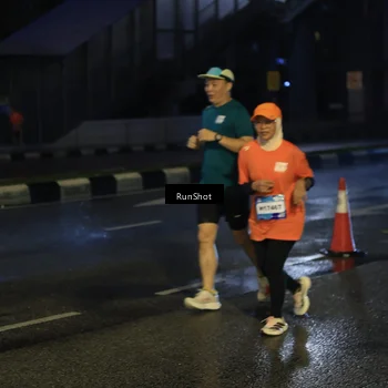 Runner Photo 7895748