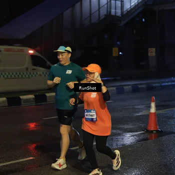 Runner Photo 7895756