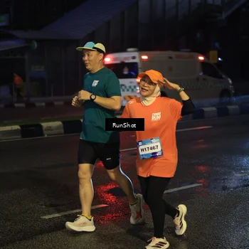 Runner Photo 7895762