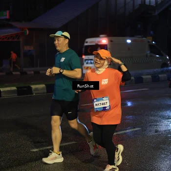Runner Photo 7895764