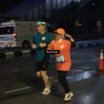 Runner Photo 7895776