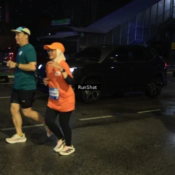 Runner Photo 7895786