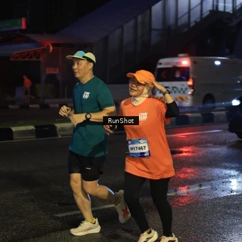 Runner Photo 7895787