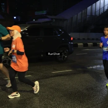 Runner Photo 7895789