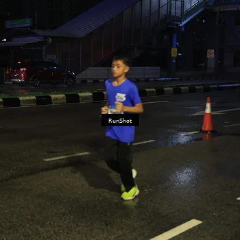 Runner Photo 7895798