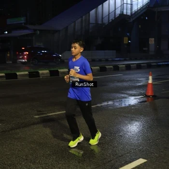Runner Photo 7895800