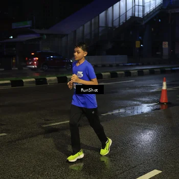Runner Photo 7895802