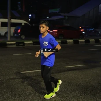Runner Photo 7895814