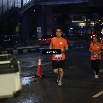 Runner Photo 7895829