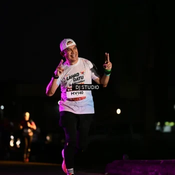 Runner Photo 7895843