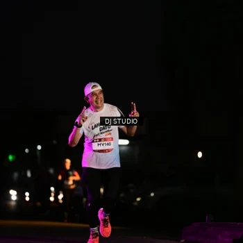 Runner Photo 7895844