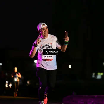 Runner Photo 7895853