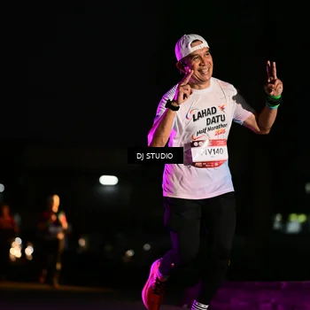 Runner Photo 7895859