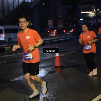 Runner Photo 7895862