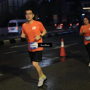 Runner Photo 7895872