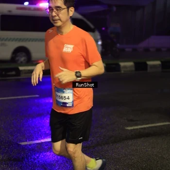 Runner Photo 7895886