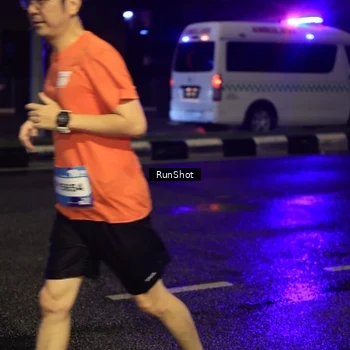 Runner Photo 7895890