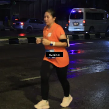 Runner Photo 7895901