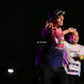 Runner Photo 7895911