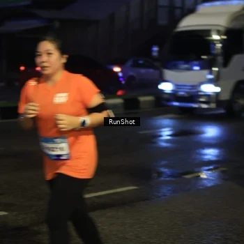 Runner Photo 7895912