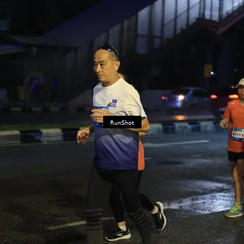 Runner Photo 7895935