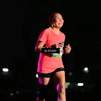 Runner Photo 7895953